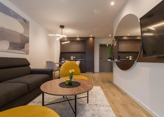 Apartman Lux Ella With Shared Pool