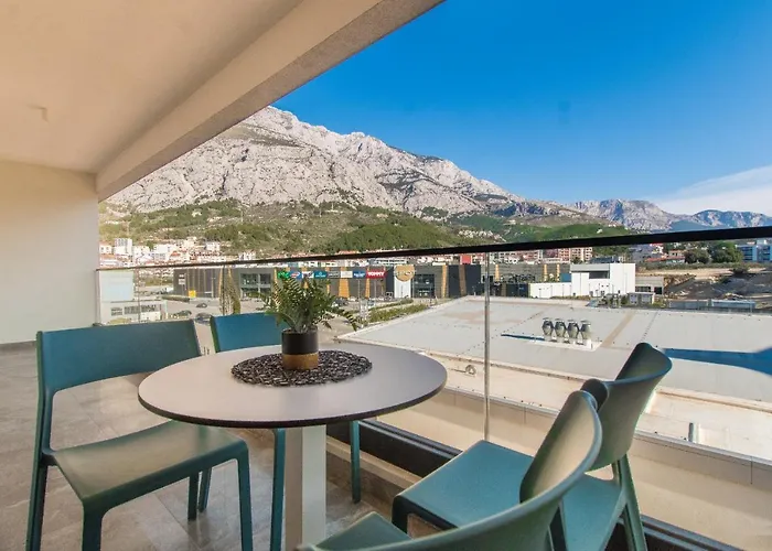 아파트 Lux Ella With Shared Pool *